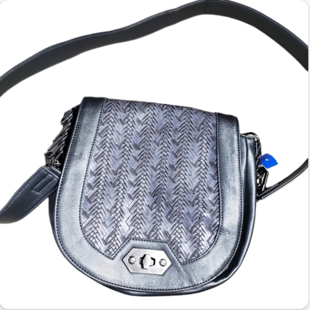 Steve Madden gray crossbody handbag - gently used